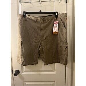 Wrangler Five Star Premium Men's Flex For Comfort Cargo Ripstop Shorts Size 46